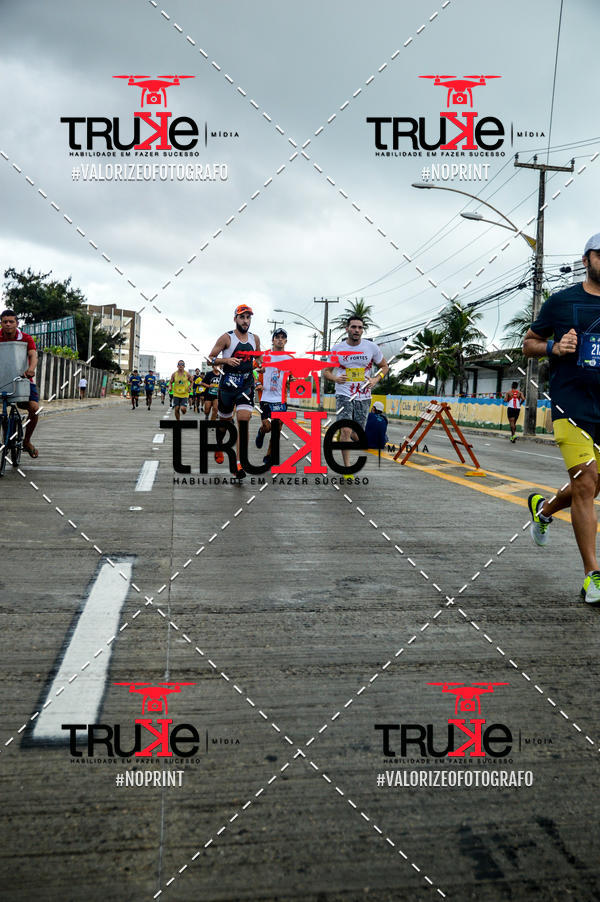 Compre suas fotos do evento18 Maratona Po de Acar de Revezamento no Fotop