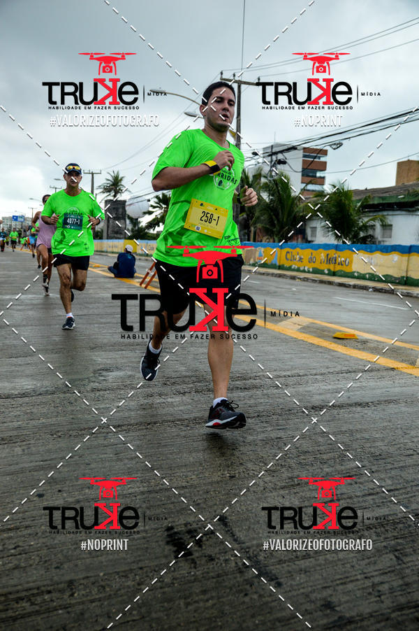 Compre suas fotos do evento18 Maratona Po de Acar de Revezamento no Fotop