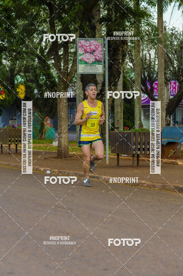 Buy your photos of the eventIII Circuito de Corrida de Rua - Cidade das Flores - 3 ETAPA on Fotop