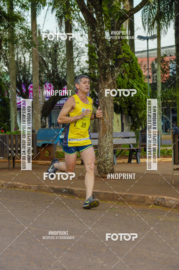 Buy your photos of the eventIII Circuito de Corrida de Rua - Cidade das Flores - 3 ETAPA on Fotop