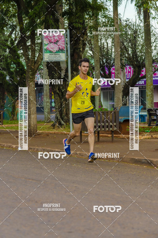 Buy your photos of the eventIII Circuito de Corrida de Rua - Cidade das Flores - 3 ETAPA on Fotop