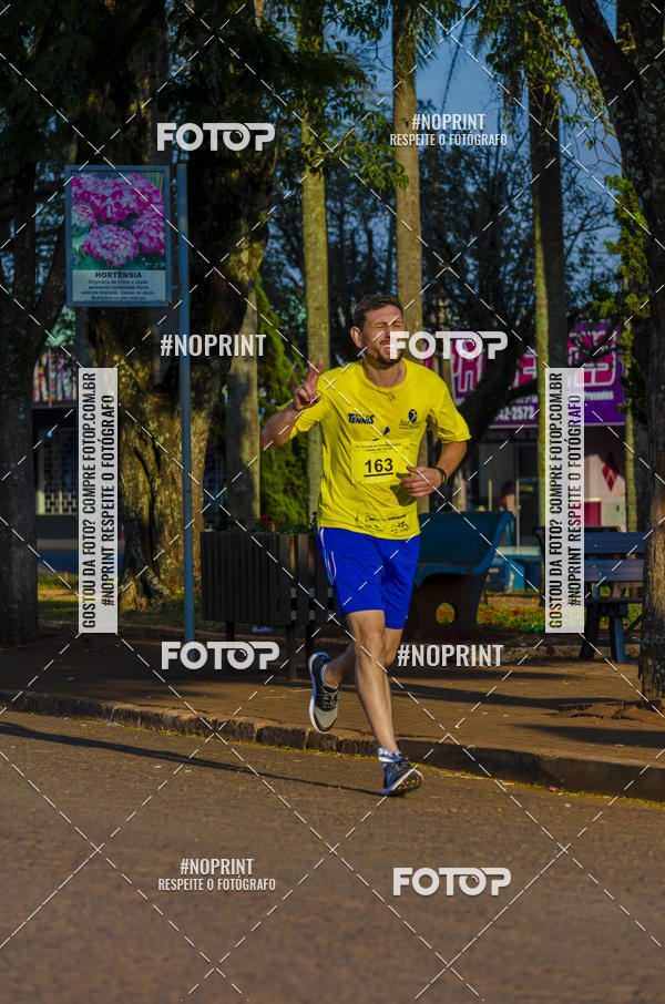 Buy your photos of the eventIII Circuito de Corrida de Rua - Cidade das Flores - 3 ETAPA on Fotop