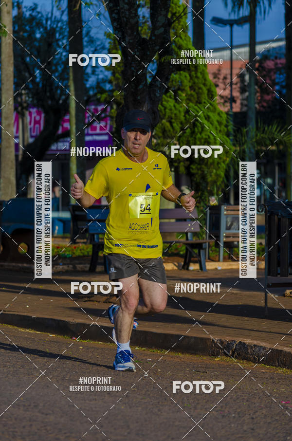 Buy your photos of the eventIII Circuito de Corrida de Rua - Cidade das Flores - 3 ETAPA on Fotop