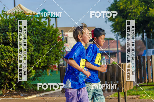 Buy your photos of the eventIII Circuito de Corrida de Rua - Cidade das Flores - 3 ETAPA on Fotop