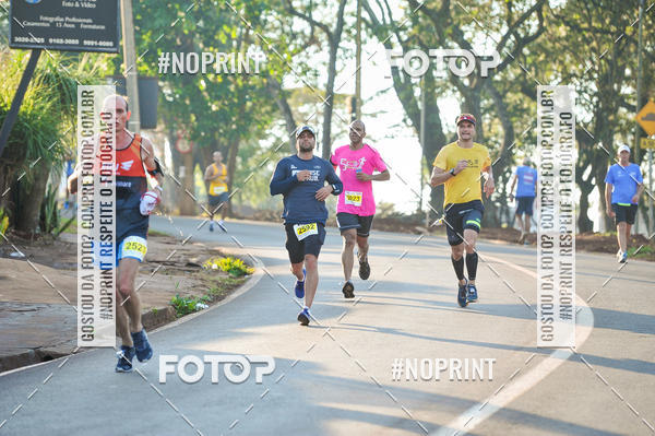 Buy your photos of the eventMeia Maratona Super Muffato  - FRESH RUN on Fotop