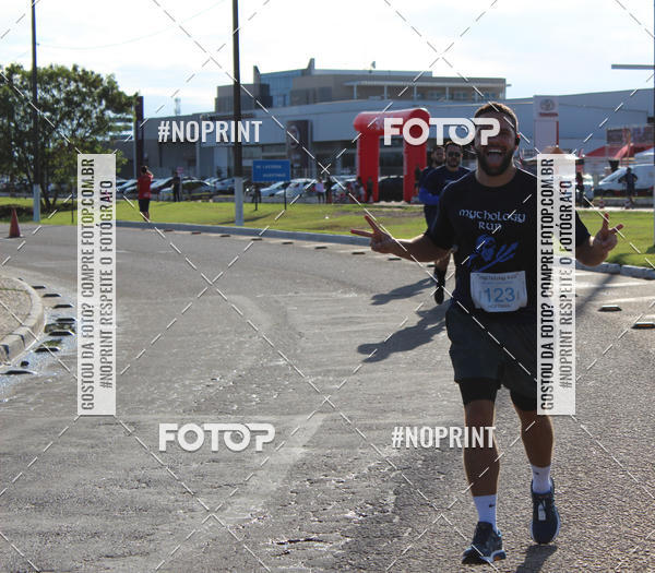 Buy your photos of the eventMitologyn Run on Fotop