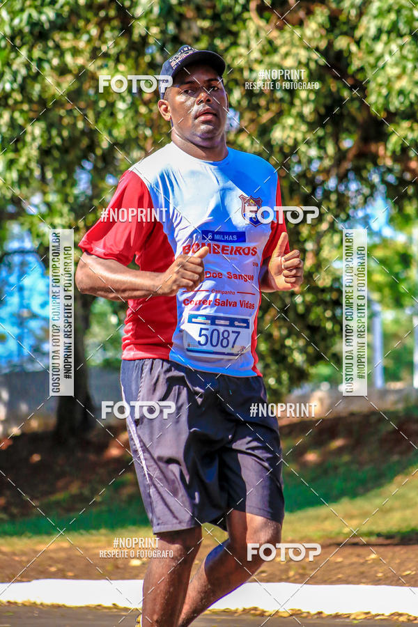 Buy your photos of the eventCorrida 6 Milhas Bombeiros Civis on Fotop