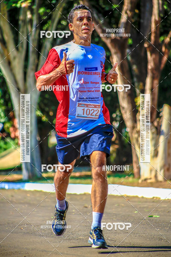 Buy your photos of the eventCorrida 6 Milhas Bombeiros Civis on Fotop