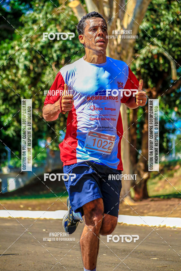 Buy your photos of the eventCorrida 6 Milhas Bombeiros Civis on Fotop