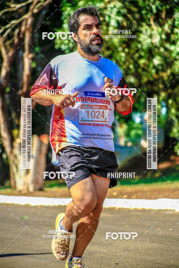 Buy your photos of the eventCorrida 6 Milhas Bombeiros Civis on Fotop