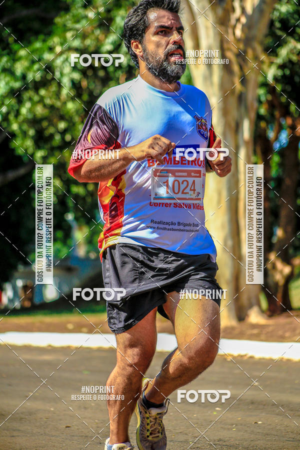 Buy your photos of the eventCorrida 6 Milhas Bombeiros Civis on Fotop