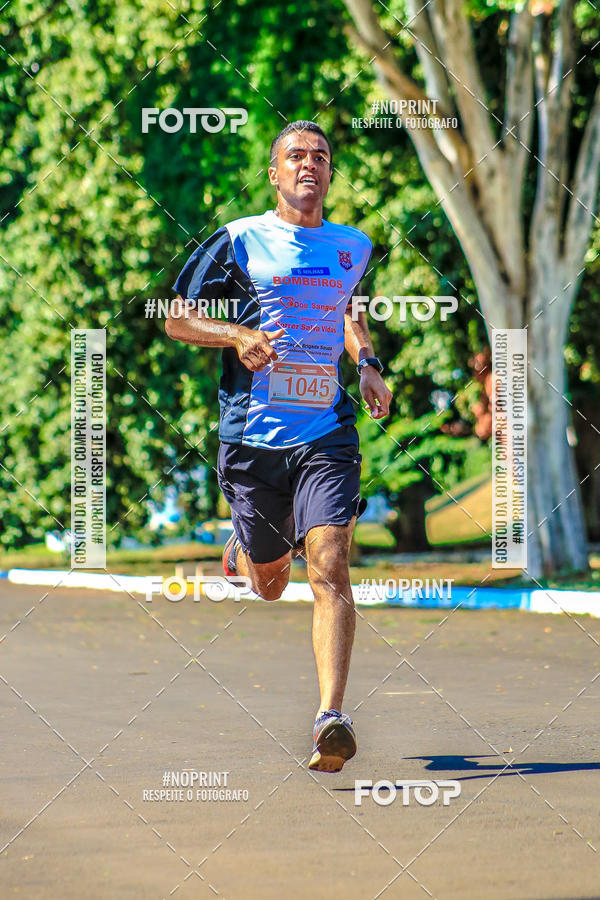 Buy your photos of the eventCorrida 6 Milhas Bombeiros Civis on Fotop