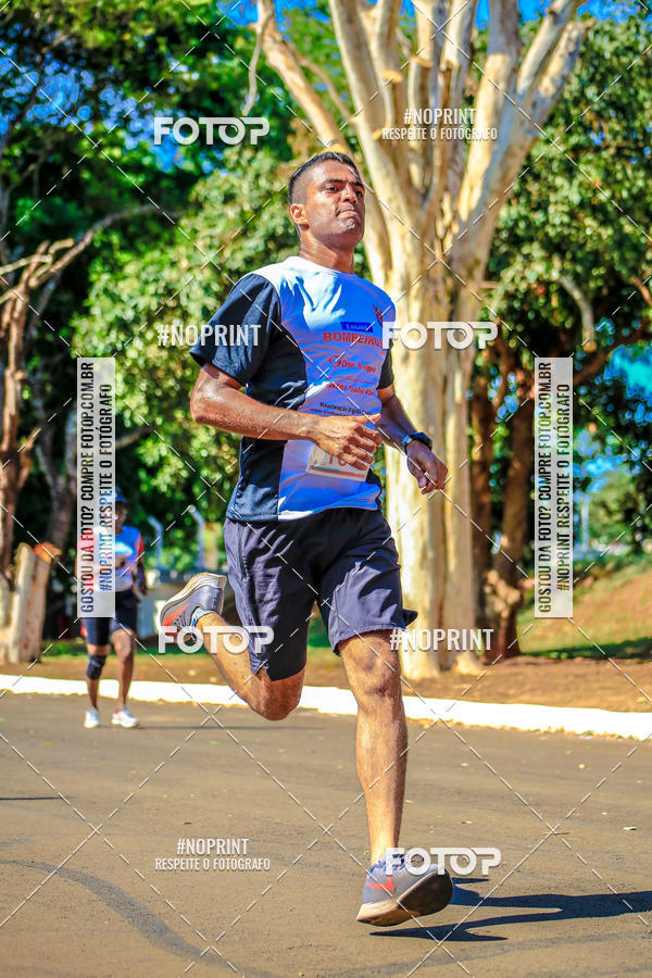 Buy your photos of the eventCorrida 6 Milhas Bombeiros Civis on Fotop