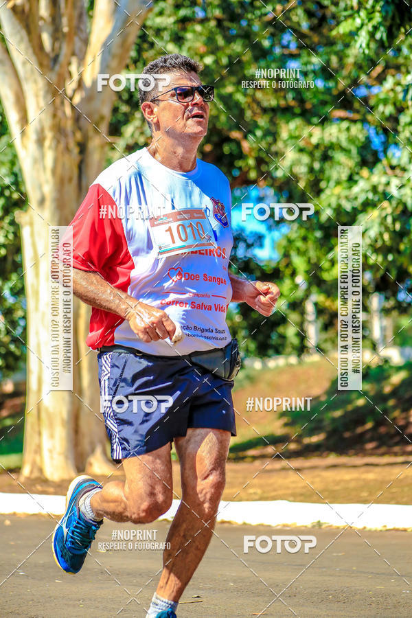 Buy your photos of the eventCorrida 6 Milhas Bombeiros Civis on Fotop