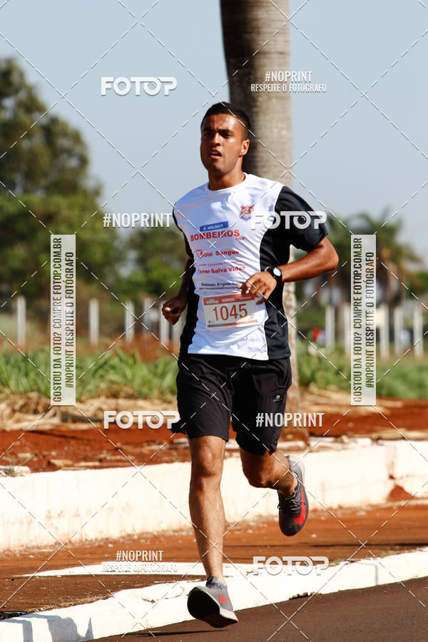 Buy your photos of the eventCorrida 6 Milhas Bombeiros Civis on Fotop