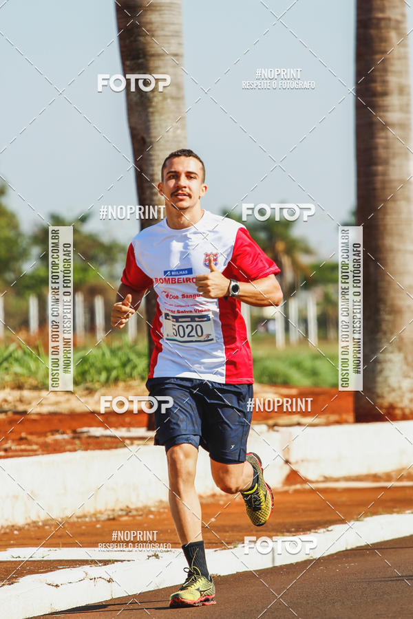 Buy your photos of the eventCorrida 6 Milhas Bombeiros Civis on Fotop