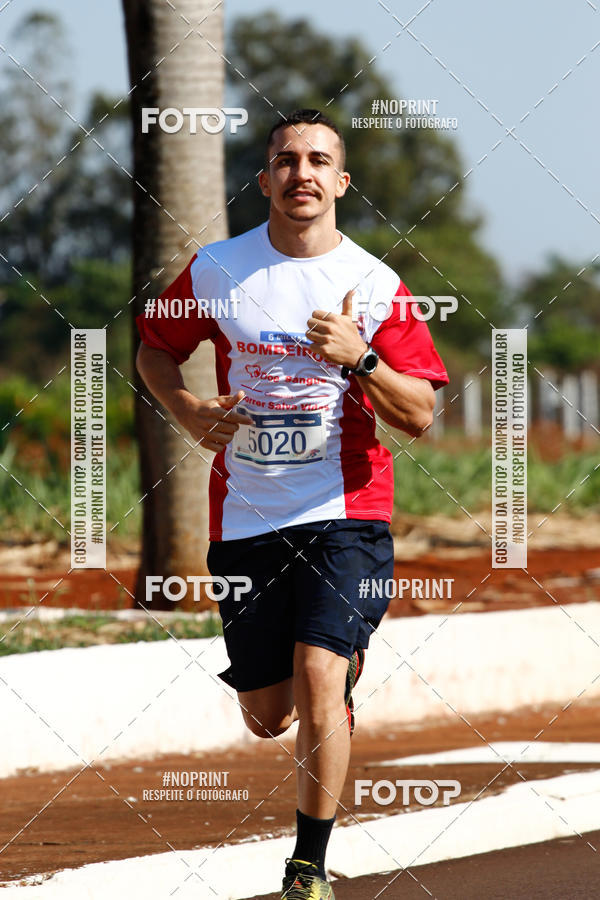 Buy your photos of the eventCorrida 6 Milhas Bombeiros Civis on Fotop