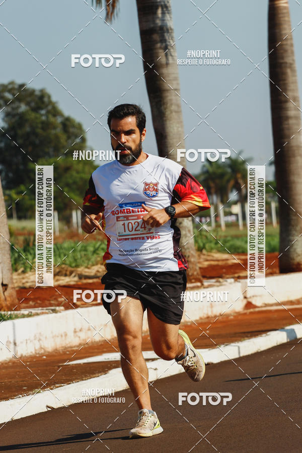 Buy your photos of the eventCorrida 6 Milhas Bombeiros Civis on Fotop