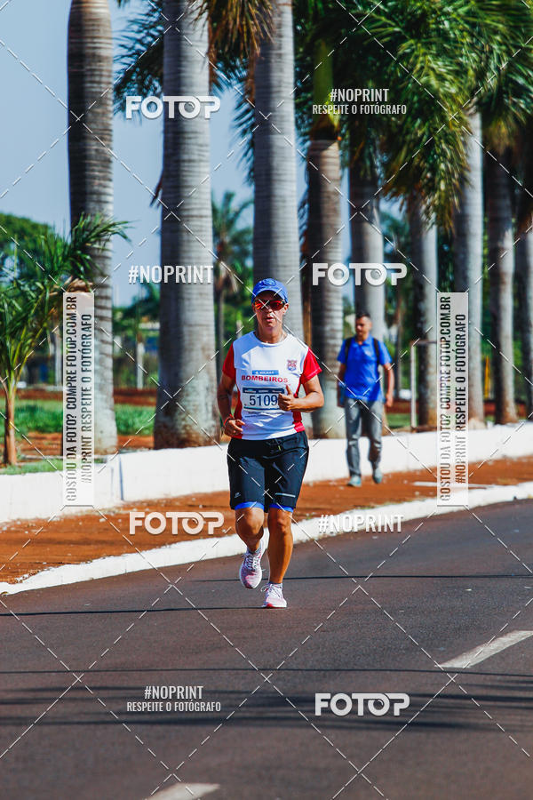 Buy your photos of the eventCorrida 6 Milhas Bombeiros Civis on Fotop