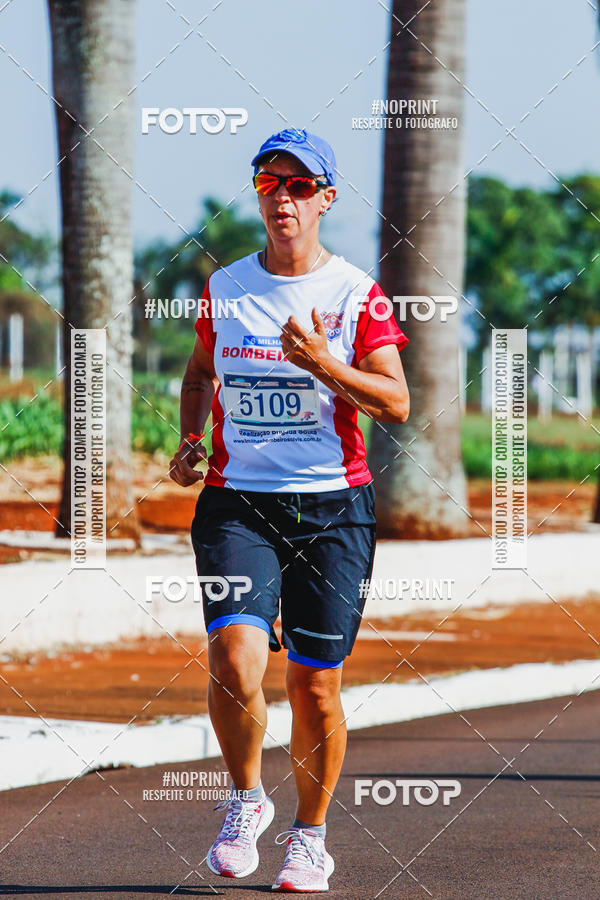 Buy your photos of the eventCorrida 6 Milhas Bombeiros Civis on Fotop