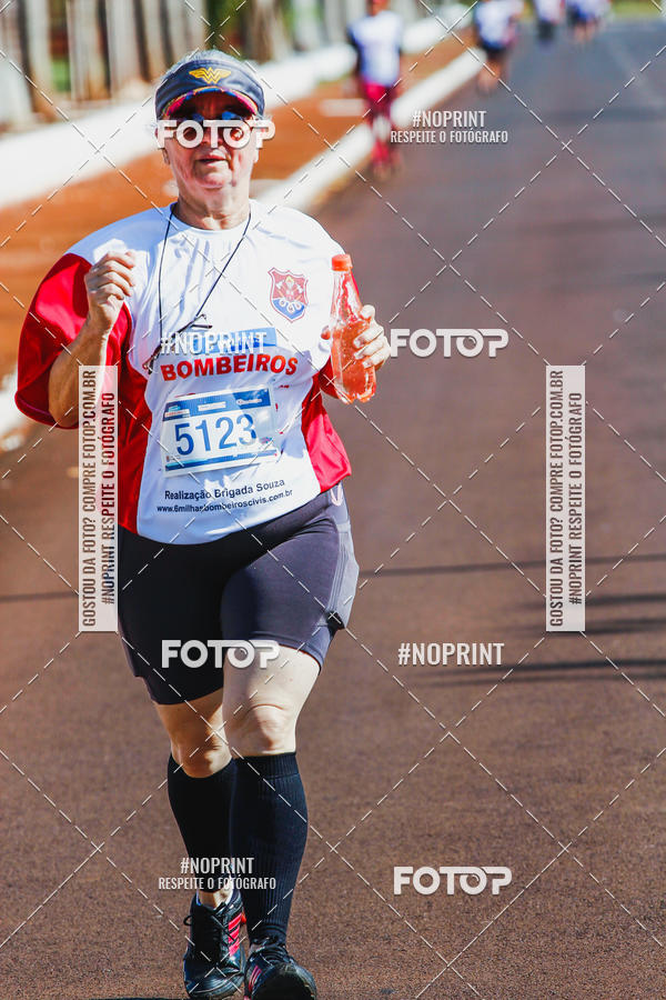Buy your photos of the eventCorrida 6 Milhas Bombeiros Civis on Fotop