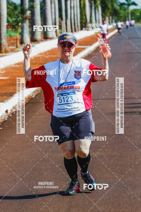 Buy your photos of the eventCorrida 6 Milhas Bombeiros Civis on Fotop