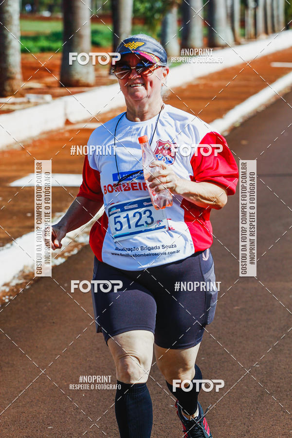 Buy your photos of the eventCorrida 6 Milhas Bombeiros Civis on Fotop