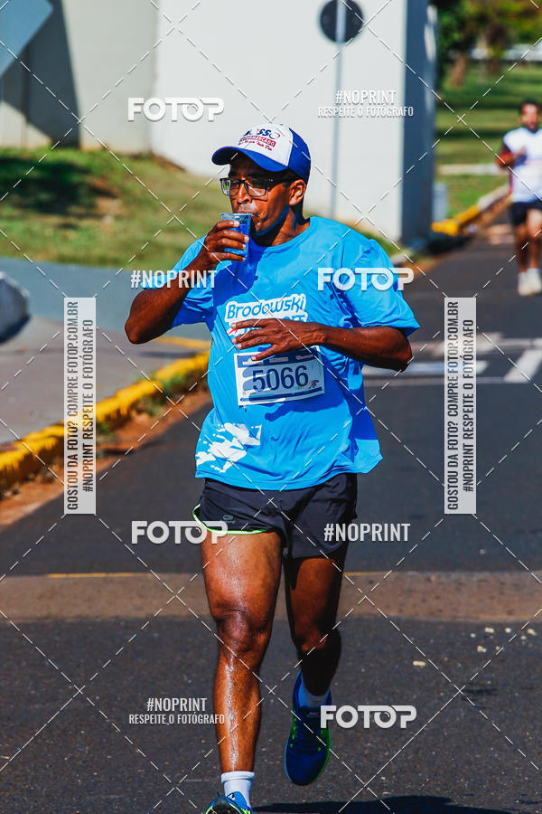 Buy your photos of the eventCorrida 6 Milhas Bombeiros Civis on Fotop