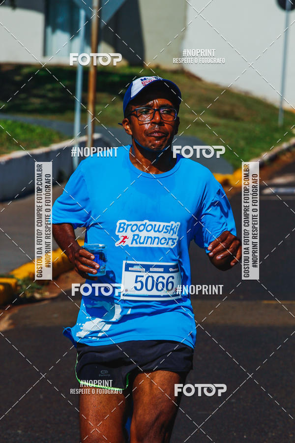 Buy your photos of the eventCorrida 6 Milhas Bombeiros Civis on Fotop