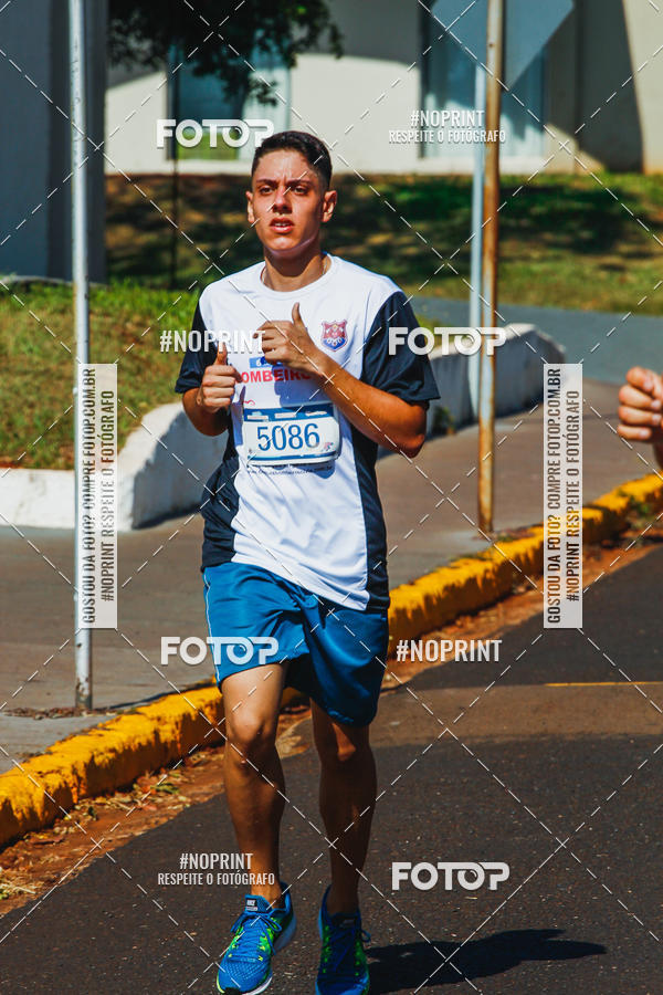 Buy your photos of the eventCorrida 6 Milhas Bombeiros Civis on Fotop