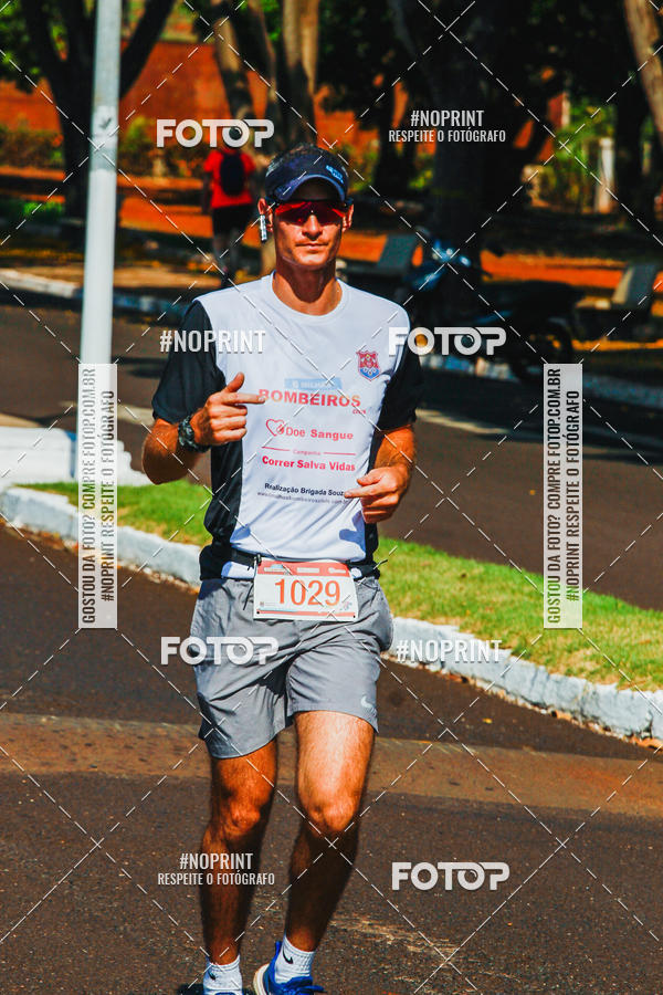 Buy your photos of the eventCorrida 6 Milhas Bombeiros Civis on Fotop