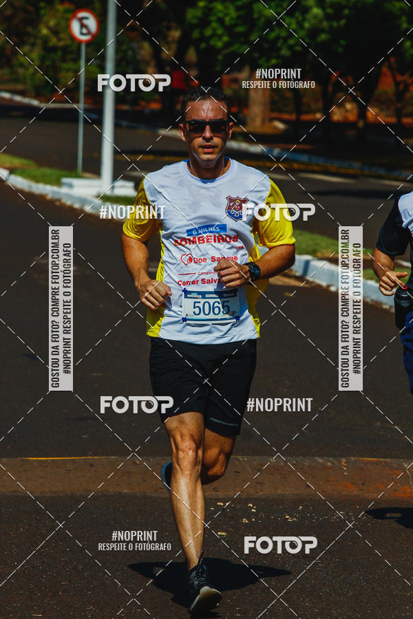Buy your photos of the eventCorrida 6 Milhas Bombeiros Civis on Fotop