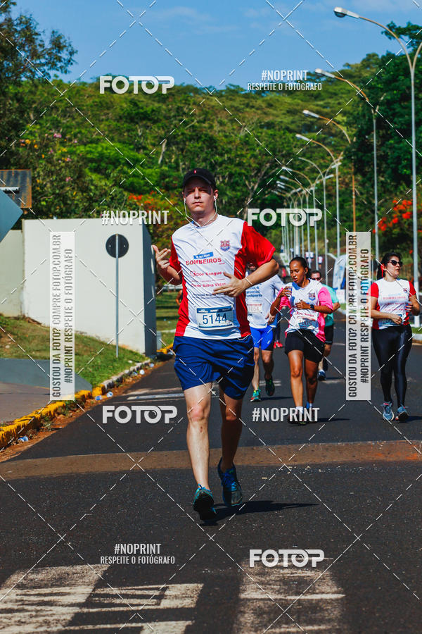Buy your photos of the eventCorrida 6 Milhas Bombeiros Civis on Fotop