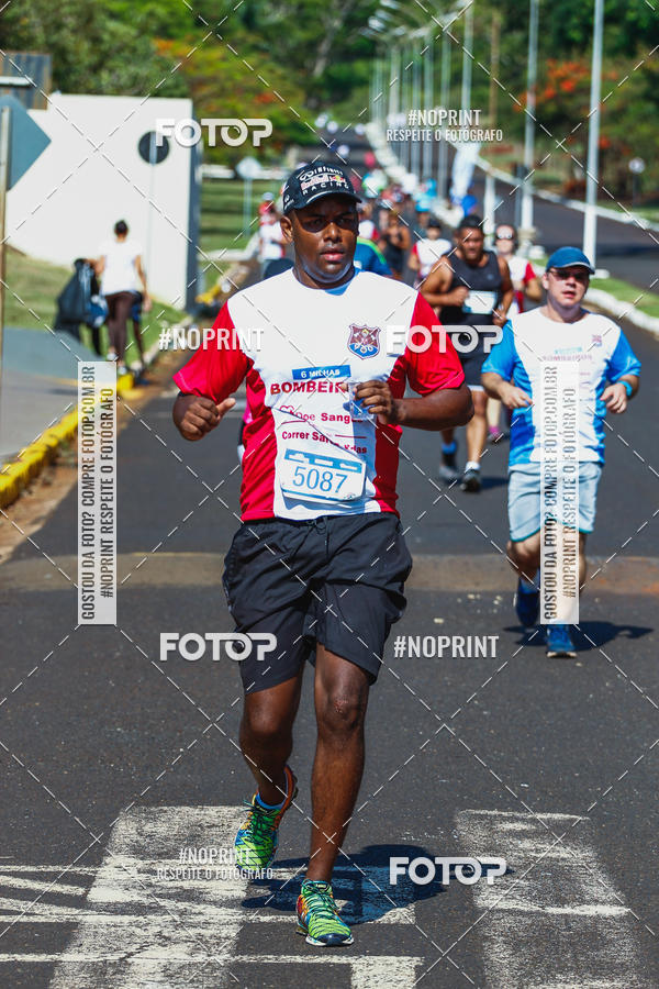 Buy your photos of the eventCorrida 6 Milhas Bombeiros Civis on Fotop