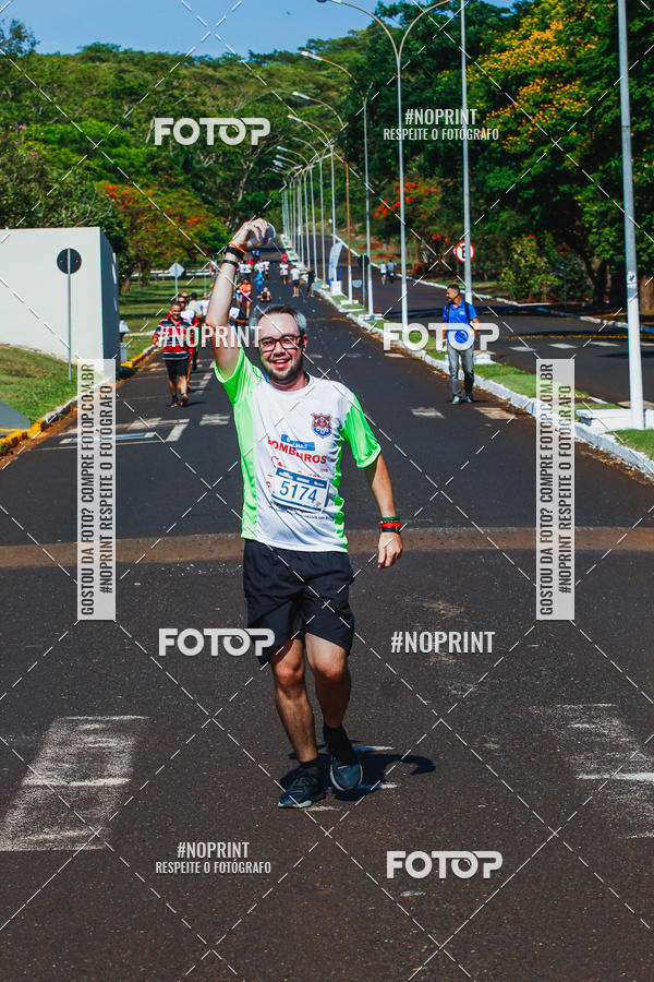 Buy your photos of the eventCorrida 6 Milhas Bombeiros Civis on Fotop
