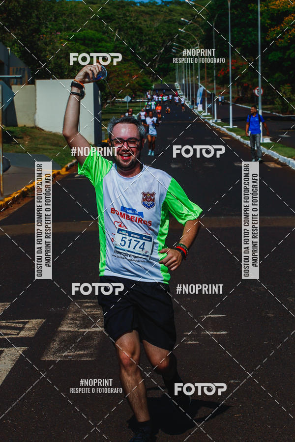 Buy your photos of the eventCorrida 6 Milhas Bombeiros Civis on Fotop