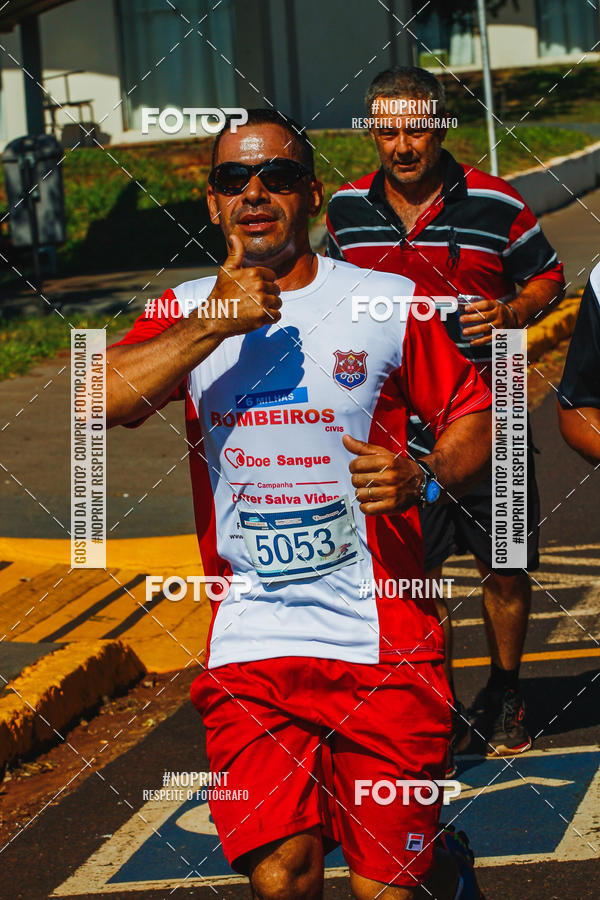 Buy your photos of the eventCorrida 6 Milhas Bombeiros Civis on Fotop