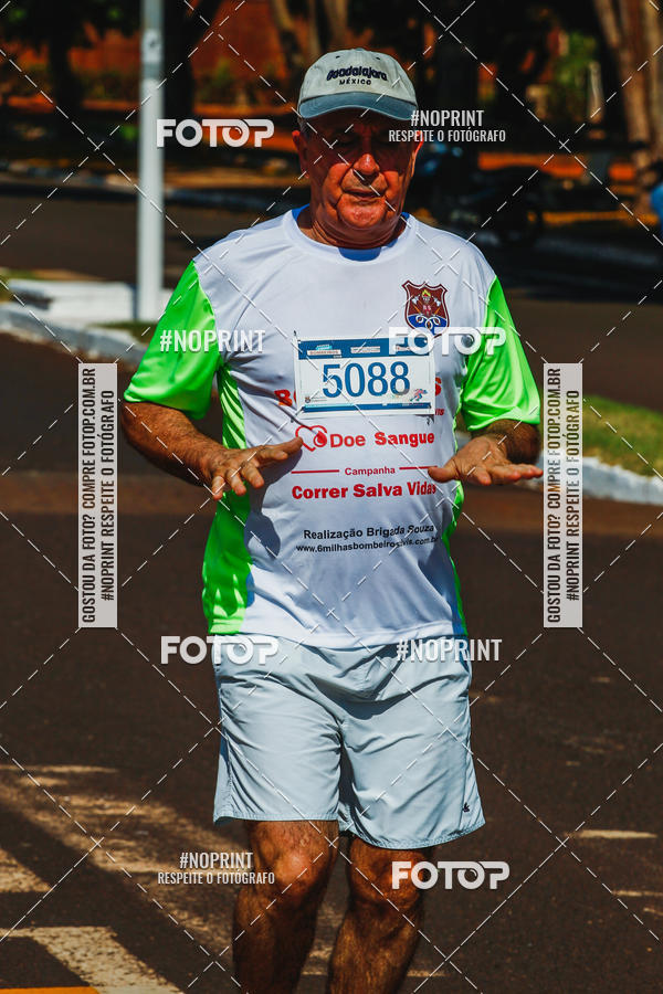 Buy your photos of the eventCorrida 6 Milhas Bombeiros Civis on Fotop