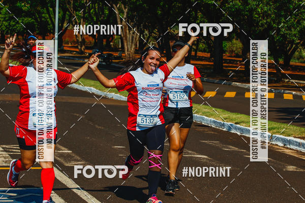 Buy your photos of the eventCorrida 6 Milhas Bombeiros Civis on Fotop