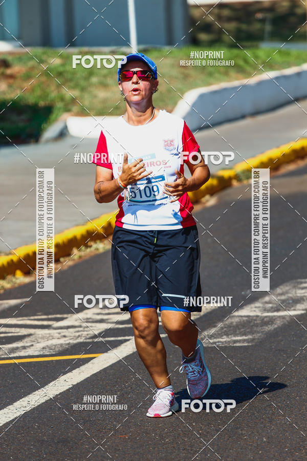 Buy your photos of the eventCorrida 6 Milhas Bombeiros Civis on Fotop