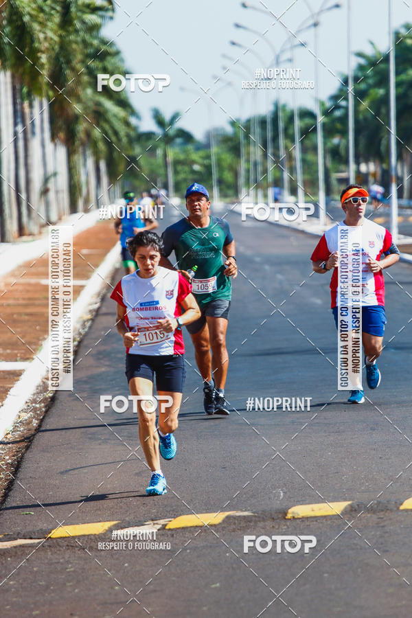 Buy your photos of the eventCorrida 6 Milhas Bombeiros Civis on Fotop