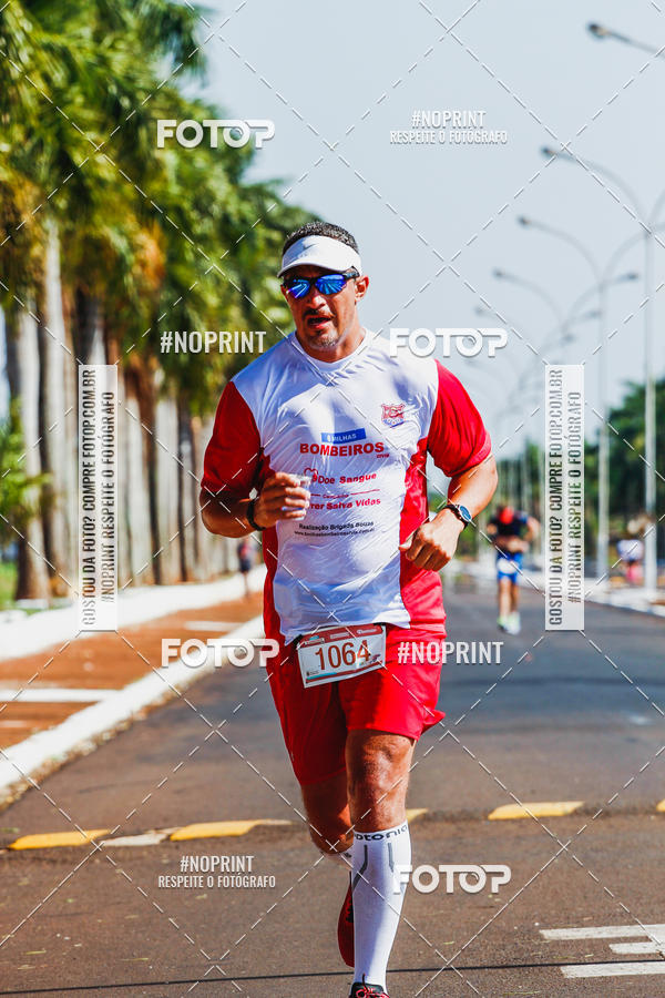 Buy your photos of the eventCorrida 6 Milhas Bombeiros Civis on Fotop