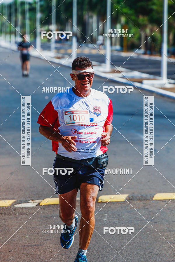 Buy your photos of the eventCorrida 6 Milhas Bombeiros Civis on Fotop