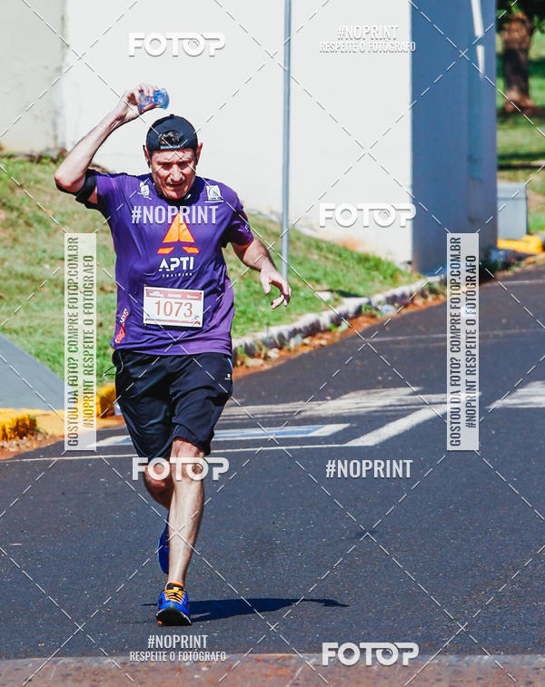 Buy your photos of the eventCorrida 6 Milhas Bombeiros Civis on Fotop