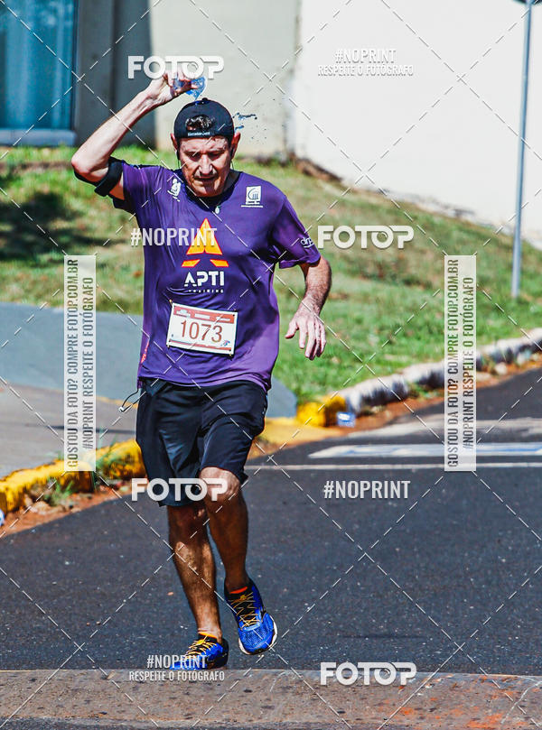Buy your photos of the eventCorrida 6 Milhas Bombeiros Civis on Fotop