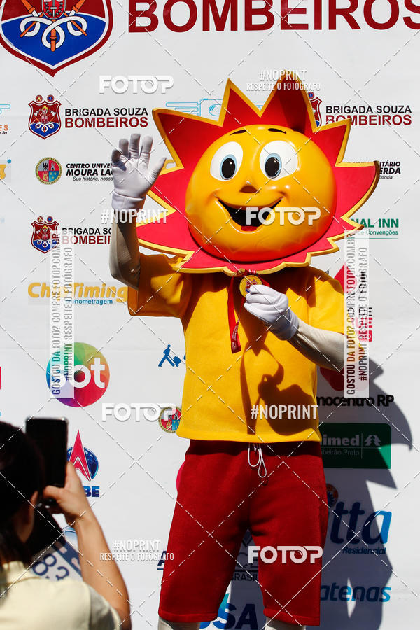 Buy your photos of the eventCorrida 6 Milhas Bombeiros Civis on Fotop