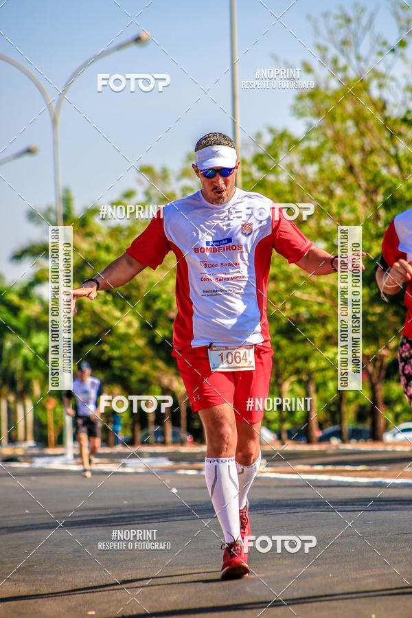 Buy your photos of the eventCorrida 6 Milhas Bombeiros Civis on Fotop