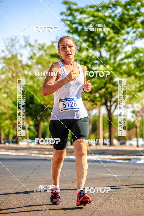 Buy your photos of the eventCorrida 6 Milhas Bombeiros Civis on Fotop