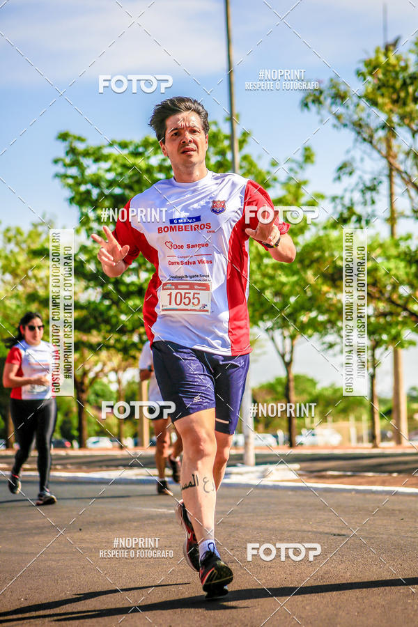 Buy your photos of the eventCorrida 6 Milhas Bombeiros Civis on Fotop