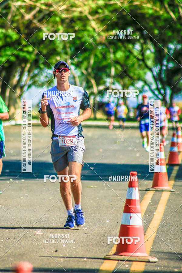 Buy your photos of the eventCorrida 6 Milhas Bombeiros Civis on Fotop